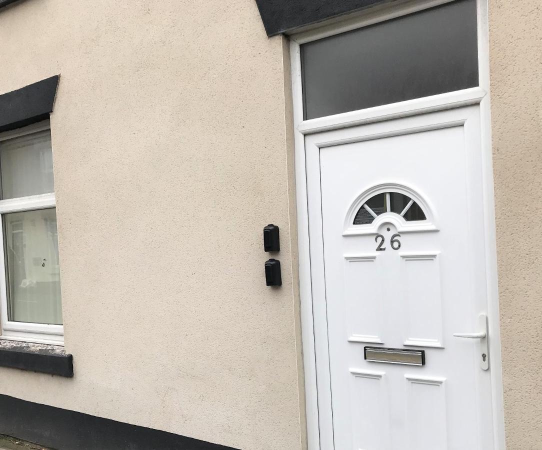 Restful 1-Bedroom Flat In St Helens St Helens  Exterior photo